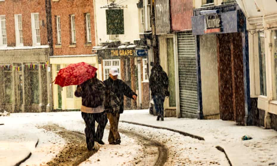 People out in the snow in Leominster, Herefordshire