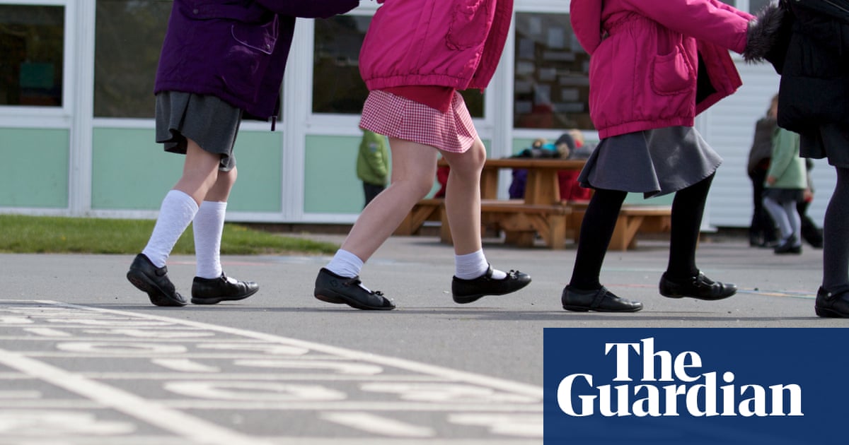 Ofsted chief warns against victim blaming in ‘modesty’ shorts row