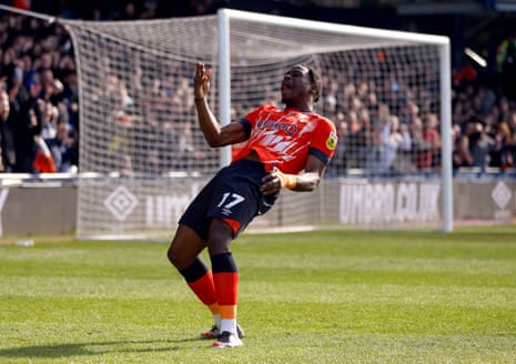 Luton Town 3-1 Queens Park Rangers