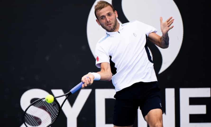 Andy Murray outlasts Basilashvili to reach Sydney quarter-finals | Andy Murray 5 Dan Evans beat Pedro Martinez to reach the last eight in Sydney.