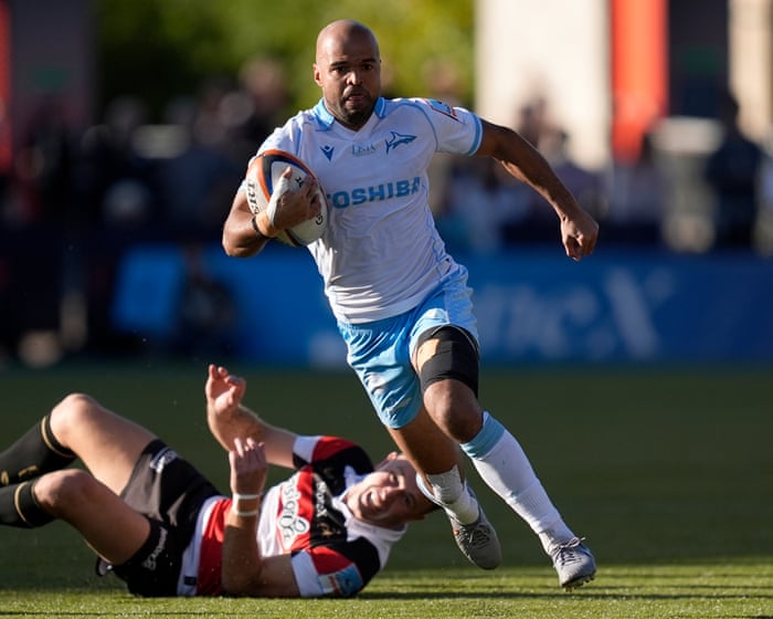 Committed Sale bounce back to beat Saracens despite Vermeulen red card