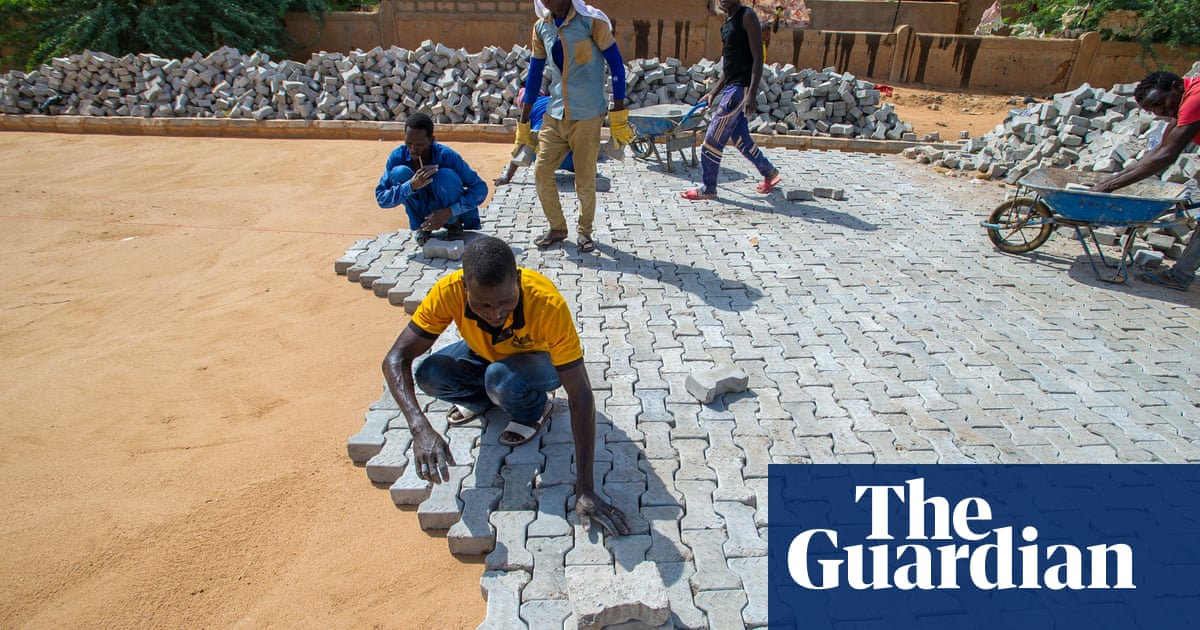 Less than 10% of EU aid reaches world's poorest countries, study finds