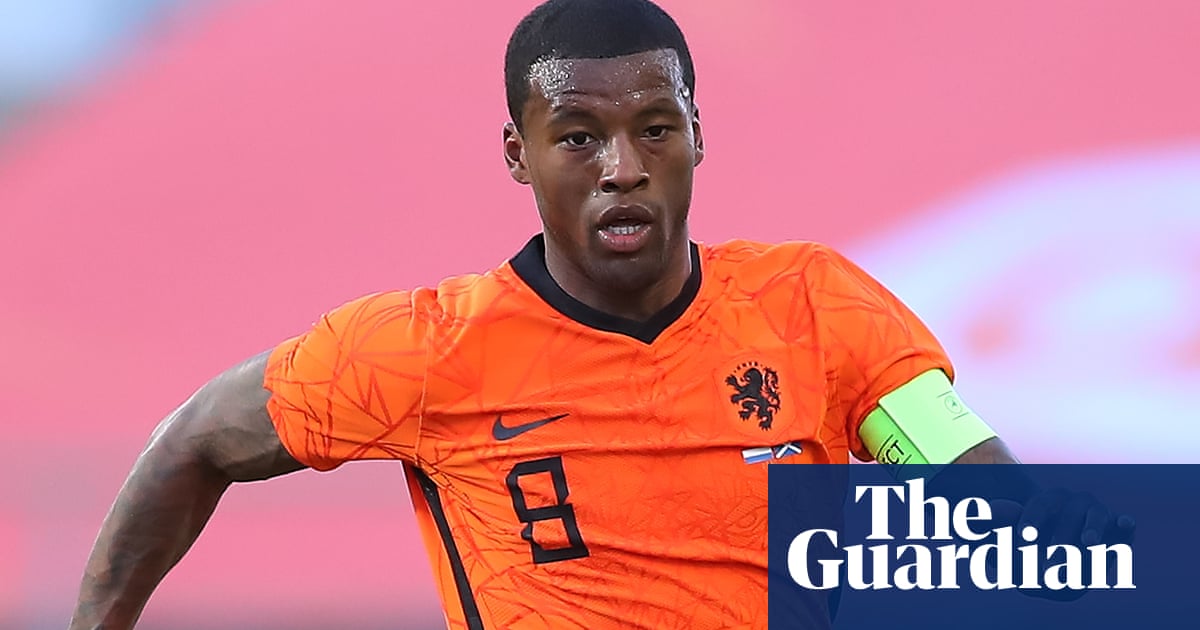 Georginio Wijnaldum signs contract to join PSG rather than Barcelona