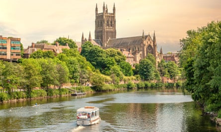 Worcester Cathedral on the banks of the Severn.