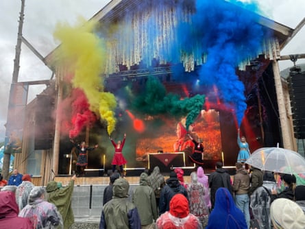 Article 3 on the main stage of Riddu Riđđu Festival in 2022. From the left: Anne Henriette Nilut, Christina Hætta, Petra Laiti and Alice Marie Jektevik.