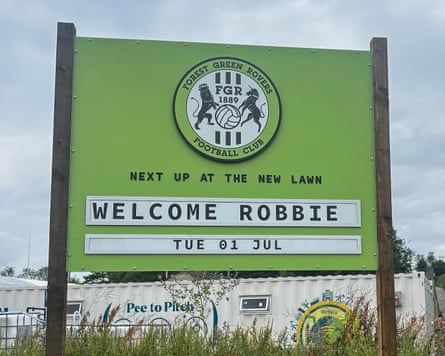 A sign welcoming Robbie Savage to Forest Green Rovers