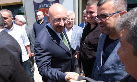 Uğur Poyraz of the İyi party on the campaign trail in Antalya