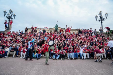 Norwegian supporters celebrate in front of the Royal Palace in Oslo