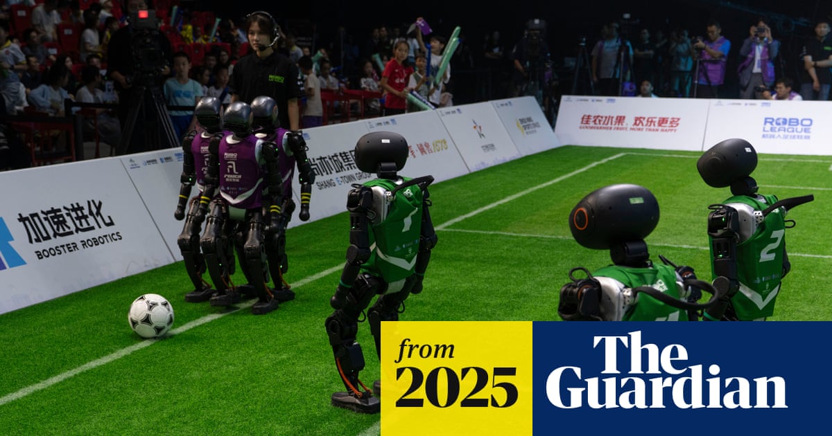 China hosts fully autonomous AI robot football match