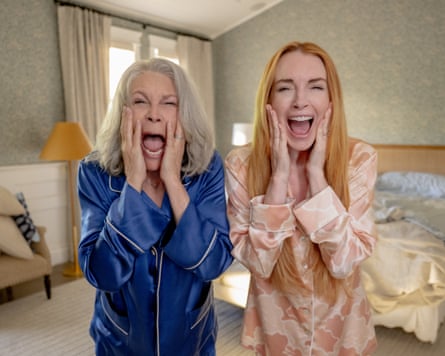 Tess (Jamie Lee Curtis, left) and Anna Coleman (Lindsay Lohan, right) star in Freakier Friday.