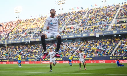 José Luis Mendilibar, the fixer setting Sevilla on straight path towards safety | Sevilla 3 Youssef En-Nesyri celebrates his goal for Sevilla, putting the visitors 2-0 up.