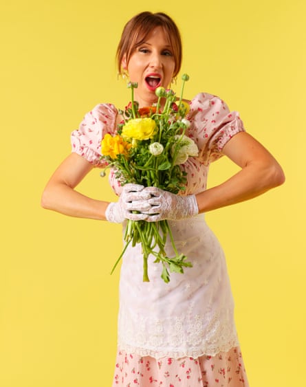 The writer dressed as a tradwife