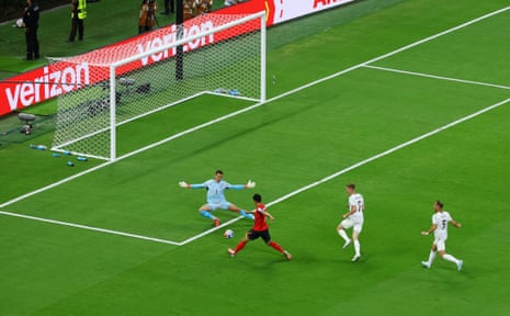 Son Heung-min misses yet another chance for Korea!
