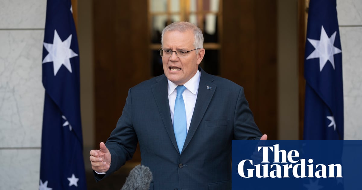 Australian election 2022: Scott Morrison warns voters against change as Anthony Albanese promises a 'better future'