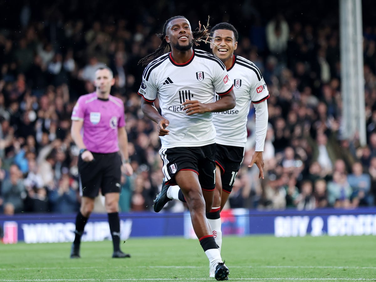 Pressure on Arbeloa lifted after Alex Iwobi sinks Hull for Fulham’s first win