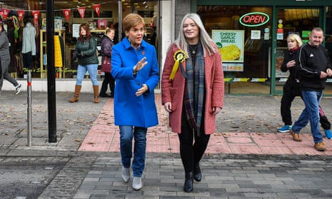 SNP leader Nicola Sturgeon with the party’s candidate for East Dunbartonshire, Amy Callaghan.