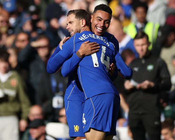 Chelsea v Bournemouth, Sunderland v Brighton, and more: football – live