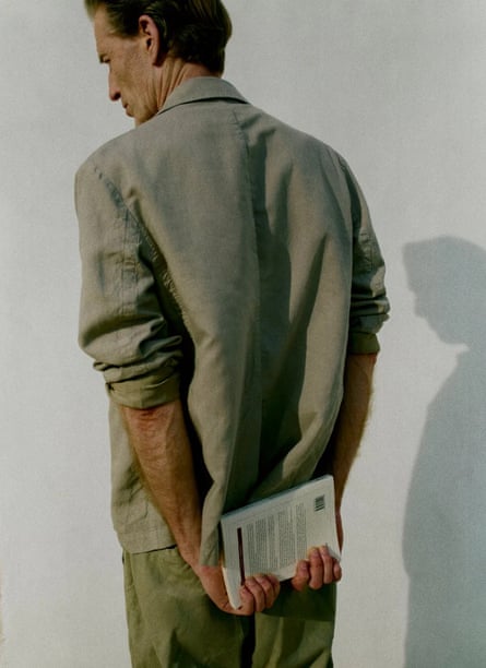 Toast Rory Elasticated Cotton Linen Pants and High Break Cotton Linen Blazer