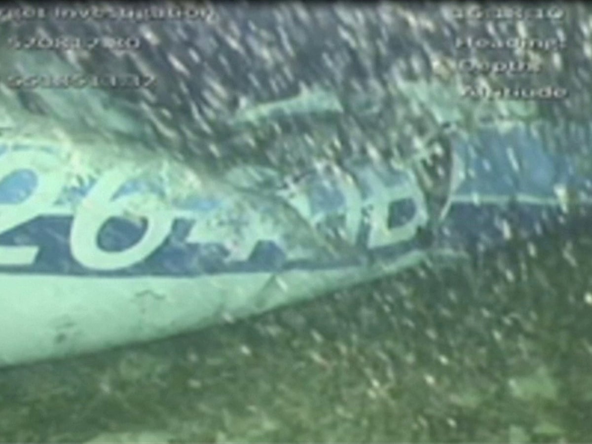 Body recovered from wreckage of Emiliano Sala's plane | Emiliano Sala | The Guardian