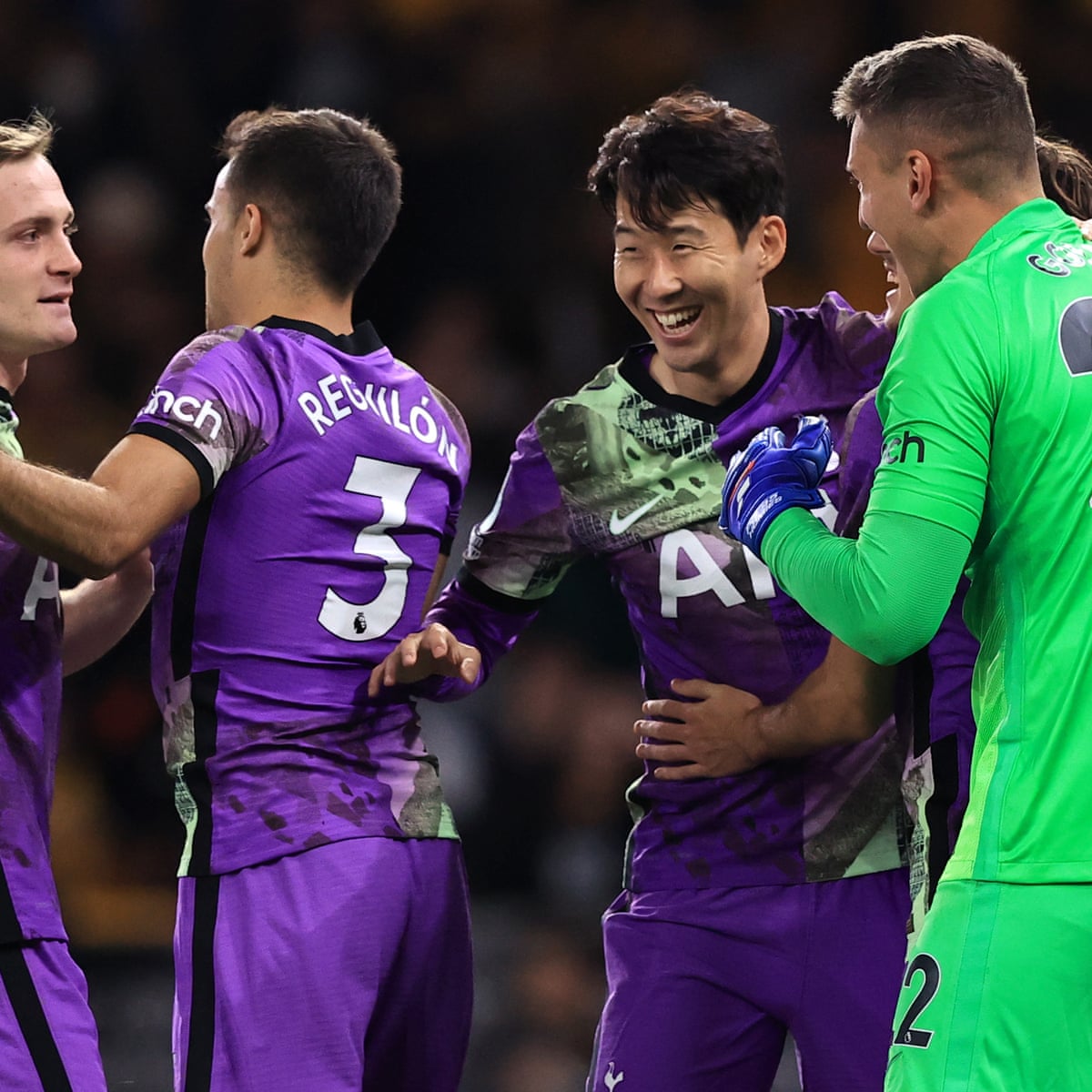 Tottenham 1 3 Wolves Spurs Stunned By Wolves At Wembley Bbc Sport