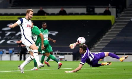 Harry Kane hat-trick sparks Tottenham demolition of Maccabi Haifa | Europa League | The Guardian