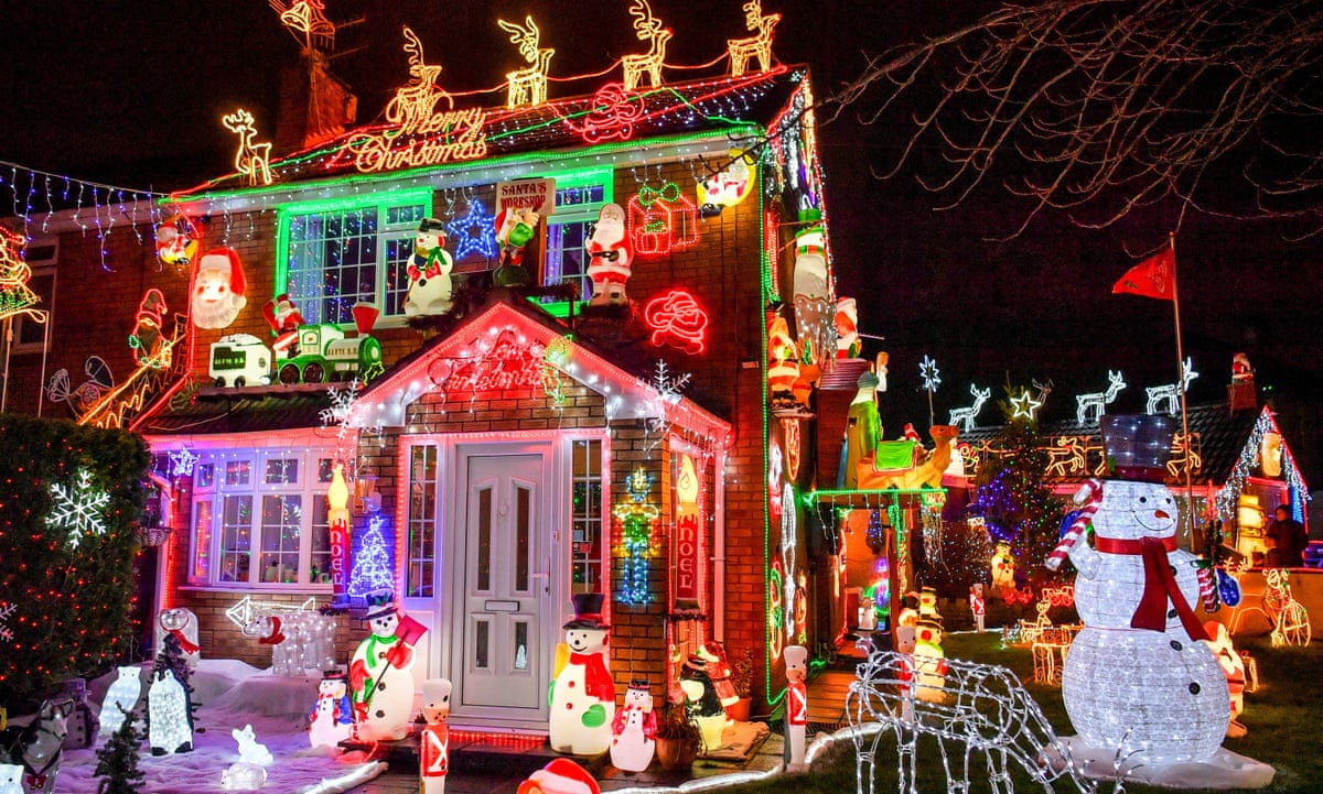 houses dressed for christmas Where to See The Most Magical Christmas Houses in New Jersey