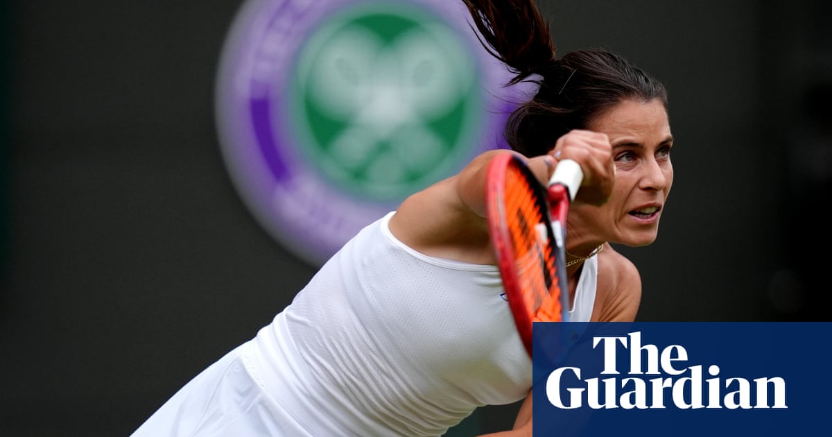 Navarro ends Krejcikova's Wimbledon defence while Andreeva marches on