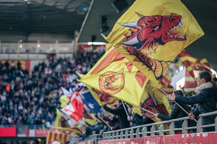 Catalans Dragons fans welcome St Helens to Perpignan