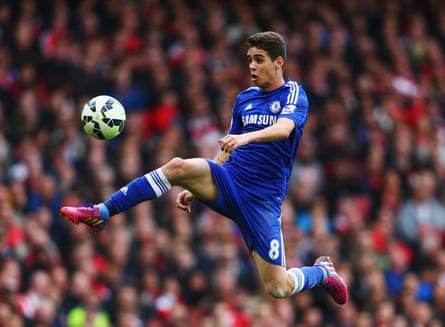 Oscar in full flight for Chelsea in 2015.