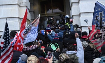 Trump supporters clash with police on January 6