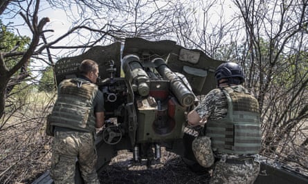 A Ukrainian artillery unit at the frontline in Kherson last month.