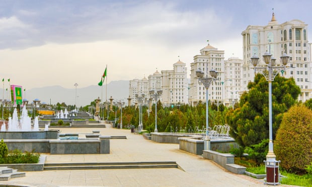 A typically empty park in Ashgabat.