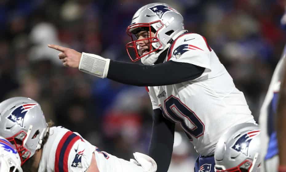 New England Patriots quarterback Mac Jones threw only three passes on Monday night