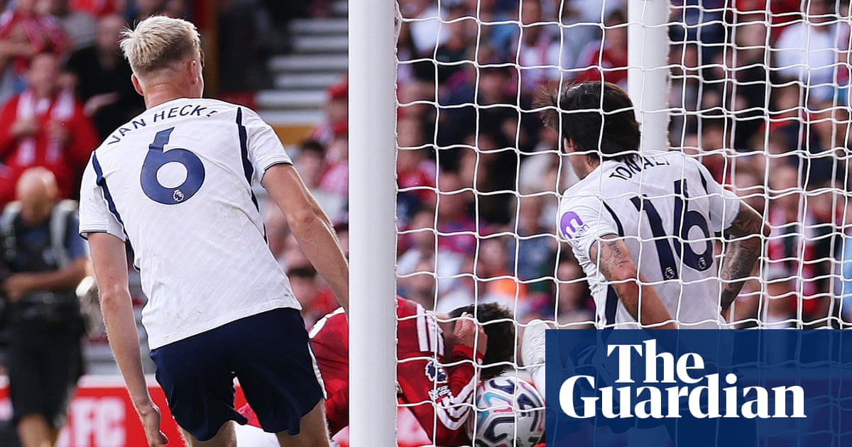 Glasner claims VAR was ‘guessing’ after Forest are denied winner against Spurs
