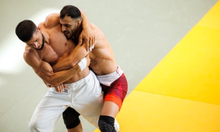 Arab Sibghatullah (left) and Iman Mahdavi, during a judo/wrestling training session in Bayeux.