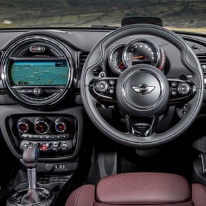 Mini Clubman interior