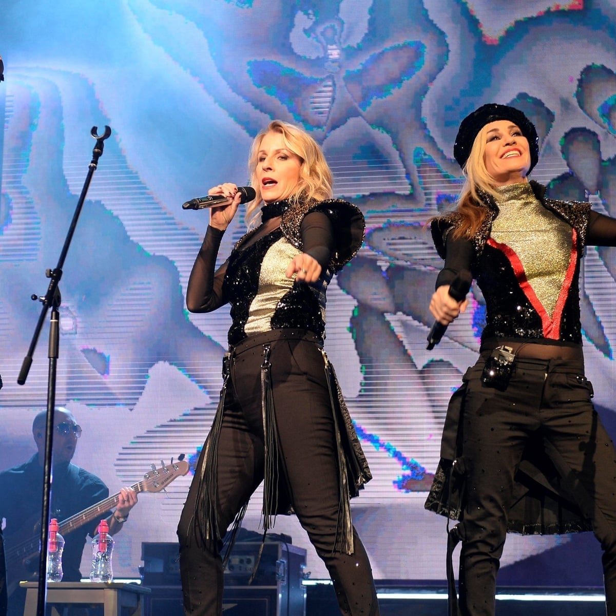 Bananarama Review Hi Nrg Poignancy As Pop Trio Return For First Proper Tour Pop And Rock The Guardian Bananarama Review Hi Nrg Poignancy As Pop Trio Return For First Proper Tour Pop And Rock The Guardian