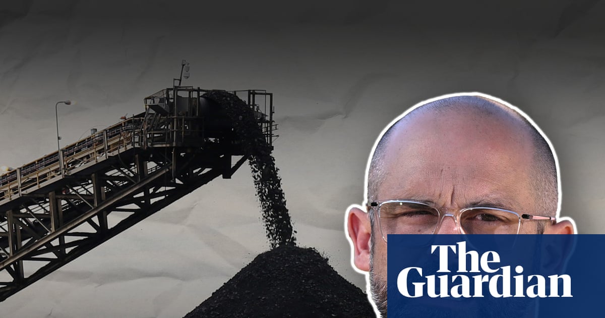 Queensland’s economy teeters on edge of ratings downgrade despite coal royalty windfall