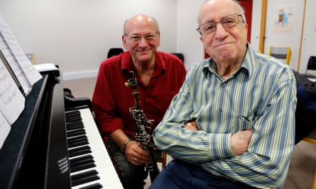 Solal, à droite, avec le saxophoniste Dave Liebman lors d'une répétition à Paris, 2015.