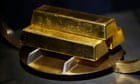 Detective wore wig and posed as victim to catch US scammer who stole gold bars