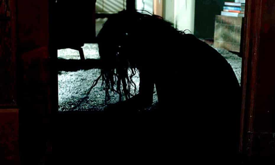 Lights Out Review Half Baked Horror Gropes Around For A Point Horror Films The Guardian Lights Out Review Half Baked Horror Gropes Around For A Point Horror Films The Guardian