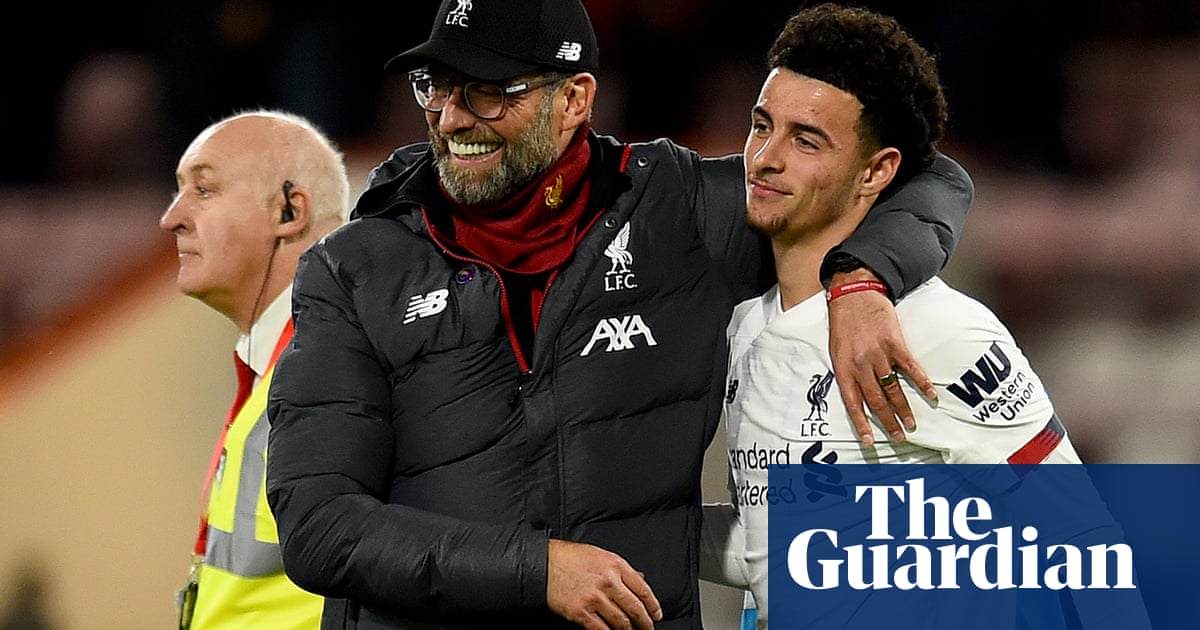 Jürgen Klopp promises title medals to entire Liverpool first-team squad