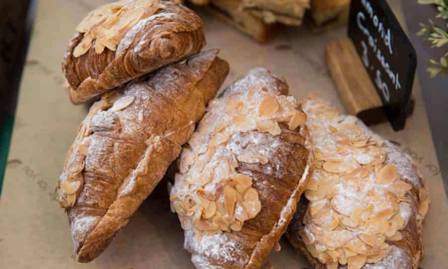 Almond croissant