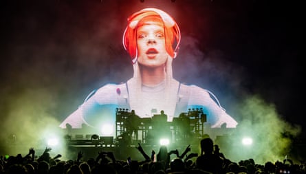 فرقة The Chemical Brothers تتصدر مهرجان جزيرة وايت لعام 2023.