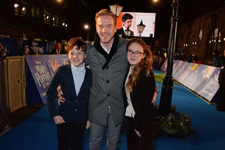 Damian Lewis with his children, Gulliver and Manon, in 2018