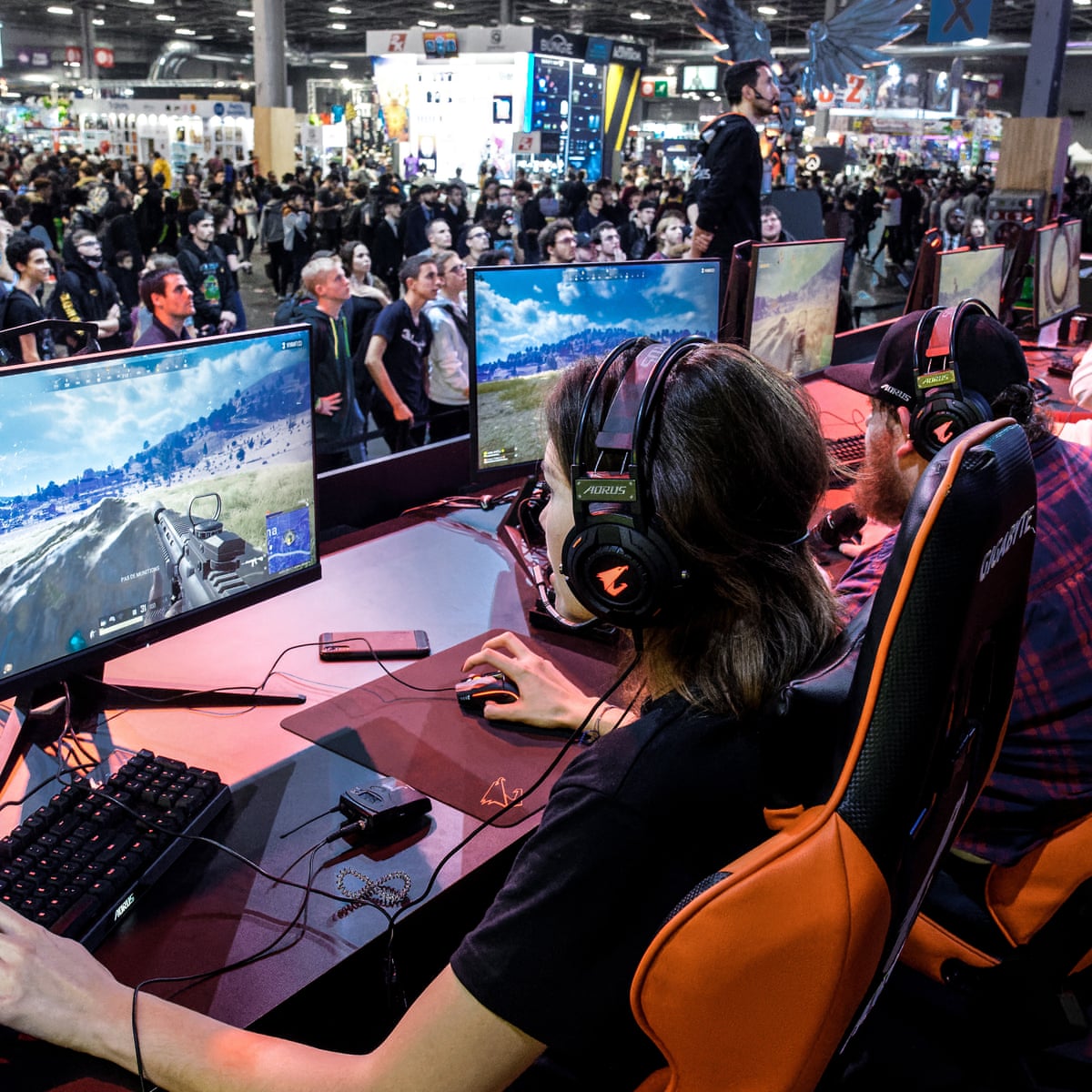From Fortnite To Fifa Online Video Game Players Warned Of Rise In Fraud Scams The Guardian