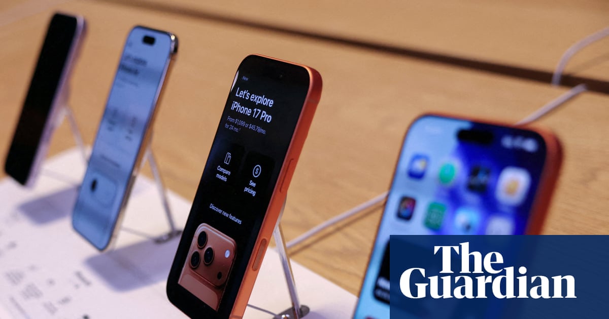 Apple to report earnings as new iPhone lineup reignites worldwide demand