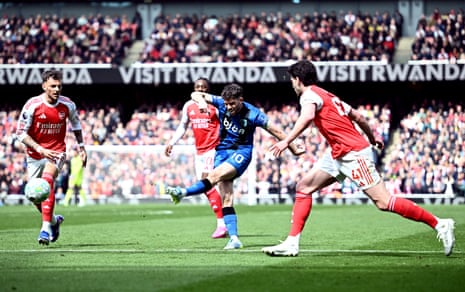 Ryan Christie shoots