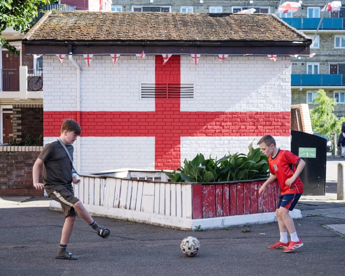 Cross purposes: how the England flag got caught in a tug-of-war between rightwing nationalists and football fans