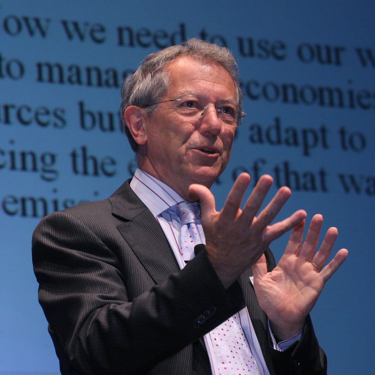 Ex Chief Scientist Fears For Uk Climate Plan If Boris Johnson Is Pm Boris Johnson The Guardian